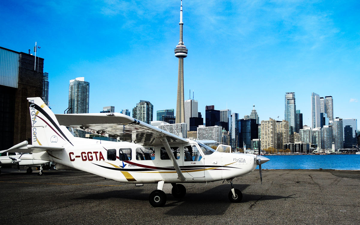 Tips and Advice for Taking Photo and Video On Your Toronto Aerial Tour